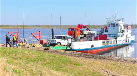 Первые документированные случаи переправы через три моря